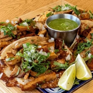 Chicken Al Queso Tacos