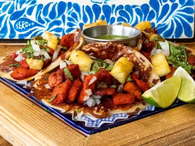Choriqueso Tacos al Queso.